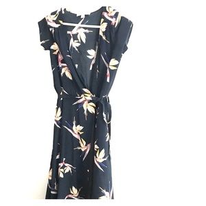 Amour Vert Elise Silk Wrapdress